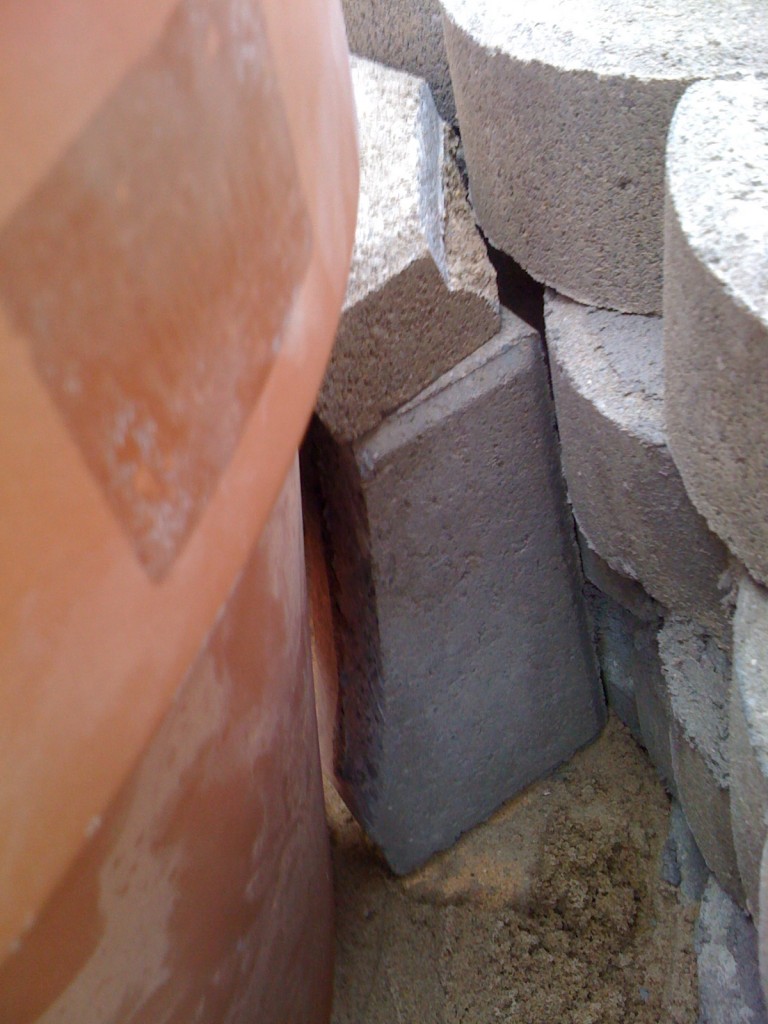 Side View of Air Vent Brick for Homemade Tandoor